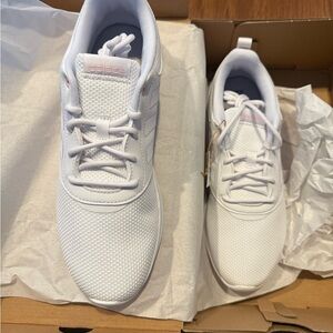 NEW adidas QT Racer 2.0